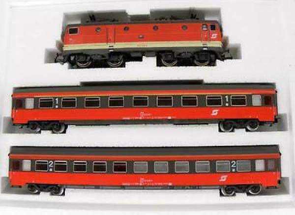 Märklin H0 2843 Zugset mit E-Lok und Waggon ÖBB Neuzustand Originalverpackung