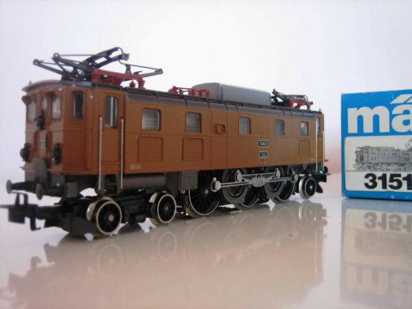 Märklin H0 3151 E-Lok 10460 Neuzustand Originalverpackung