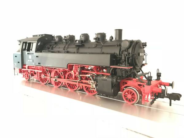 Kiss BR 86 Spur 1 Dampflok 2. Serie digital Sound OVP für Märklin KM1