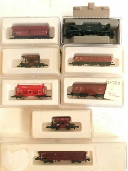 Märklin 8 Güterwagen Spur Z Schüttgutwagen Originalverpackung