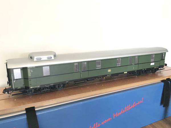 KM1 203606 Packwagen Spur 1 Einheits-Gepäckwagen: Pw4ü 36/Pw4ü 37 wie neu 3