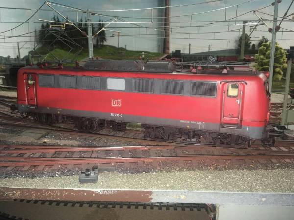 Kiss Spur 1 E-Lok E 110 230-0 digital 243111 gealtert Sound für Märklin KM1 OVP