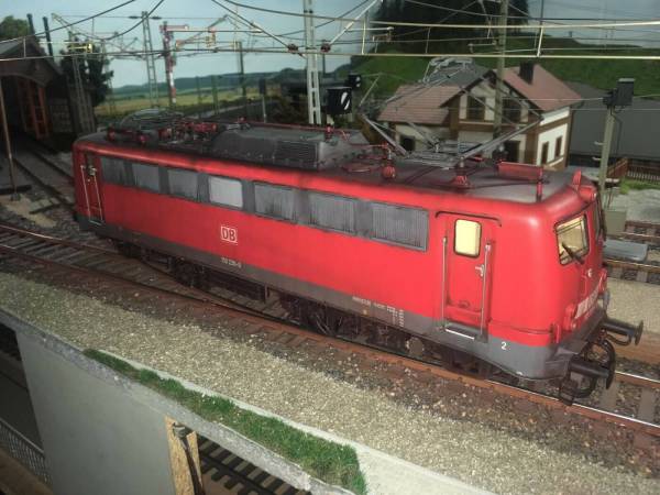 Kiss Spur 1 E-Lok E 110 230-0 digital 243111 gealtert Sound für Märklin KM1 OVP