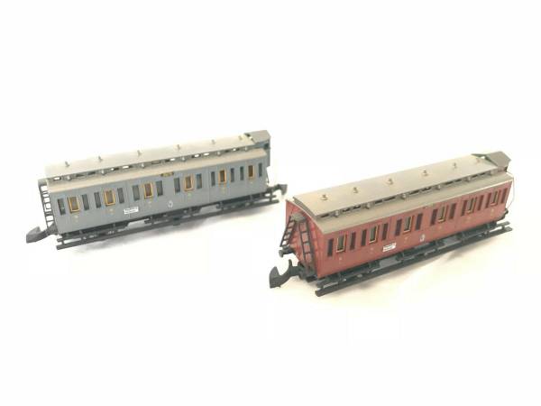 Märklin Spur Z 2 Waggon  Personenwagen Personenwaggon 3-achsig 1