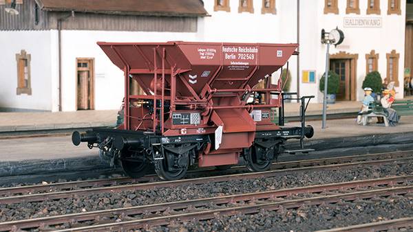 km-1-spur-1-Talbot Schotterwagen Messing Waggon