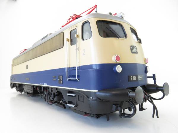 Preview: Wunder Spur 1 E-Lok Bügelfalte