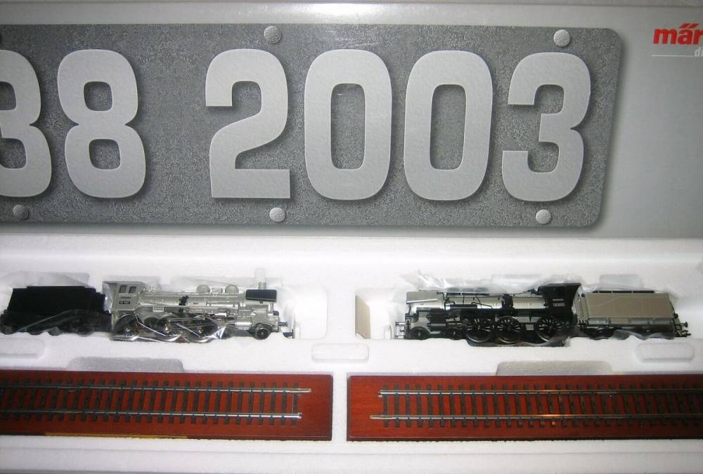 Märklin H0 38  2003 Dampflok Zugset Technologie Neuzustand Originalverpackung