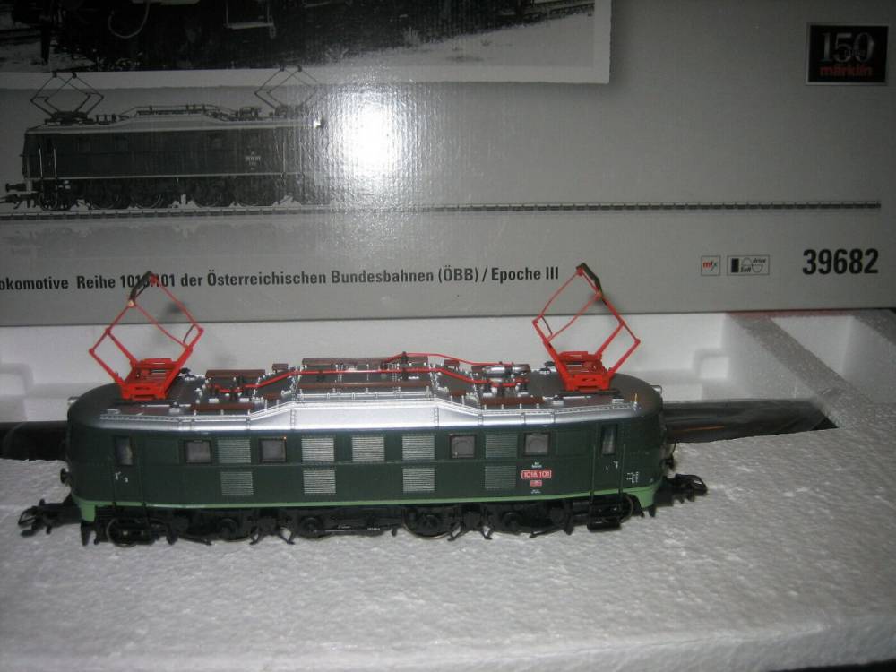 Märklin H0 39682 E-Lok 1018 ÖBB mfx digital Originalverpackung neu