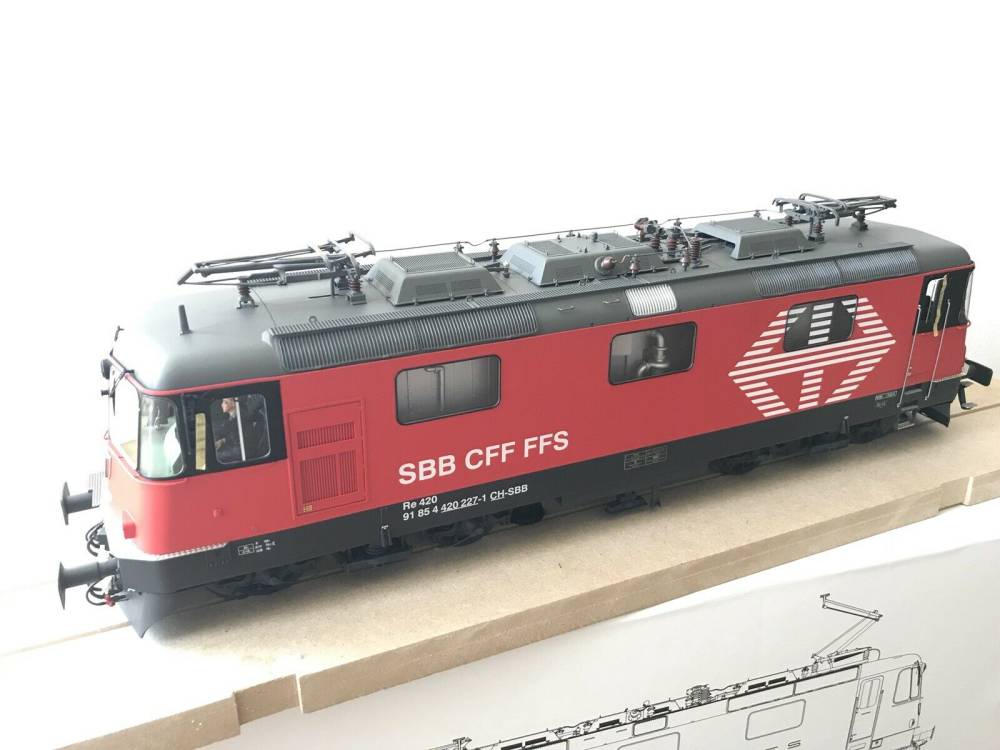 Kiss Spur 1 E-Lok Re 4/4 Sondermodell Digital Sound 4.0 für Märklin KM1 neu OVP 1