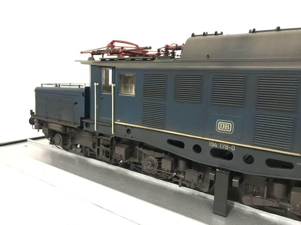 HÜBNER SPUR 1 KROKODIL E194 blau gealtert digital Sound OVP Märklin 6