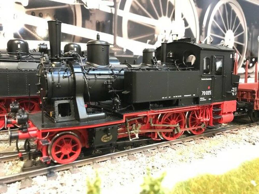 KM1 BR 70 Spur 1 Dampflok verschiedene Varianten 2. Serie für  Märklin Kiss  neu