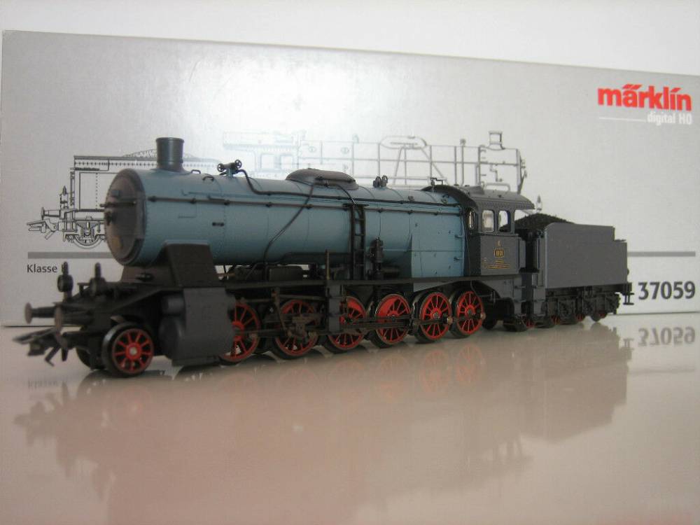 Märklin H0 37059 Dampflok digital neu