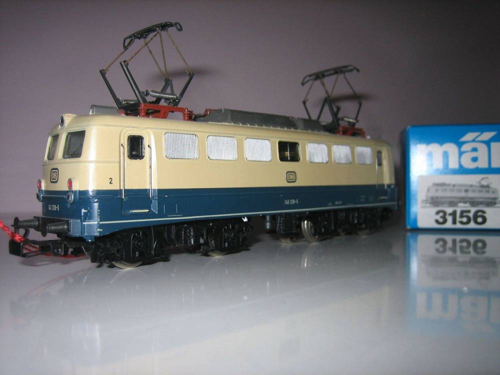 Märklin H0 3156 BR 140  Originalverpackung