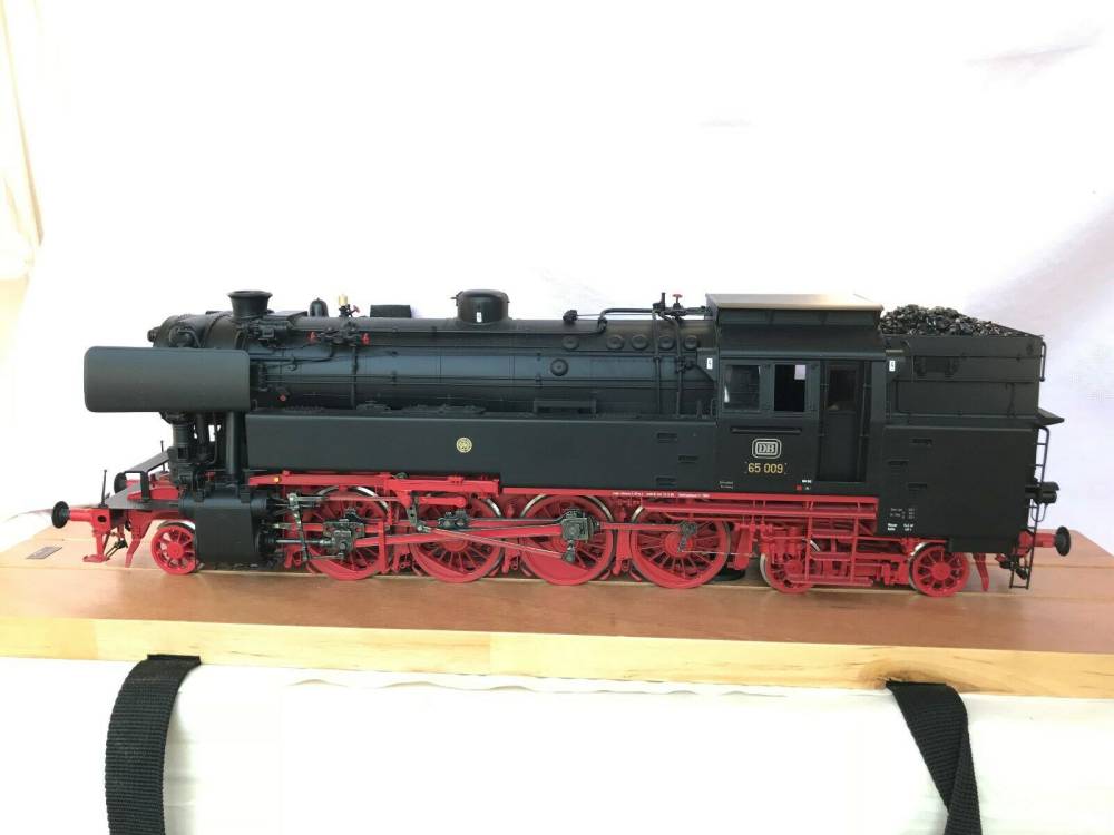 KM1 BR 65 009 Spur 1 Dampflok 106503 digital Sound  Märklin Kiss Neuzustand OVP 4