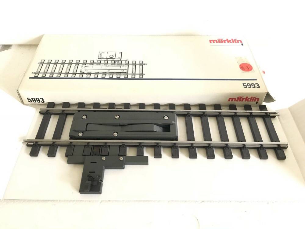 Märklin Spur 1 5993 elektrisches Entkuplungsgleis Gerade 30 cm Neu