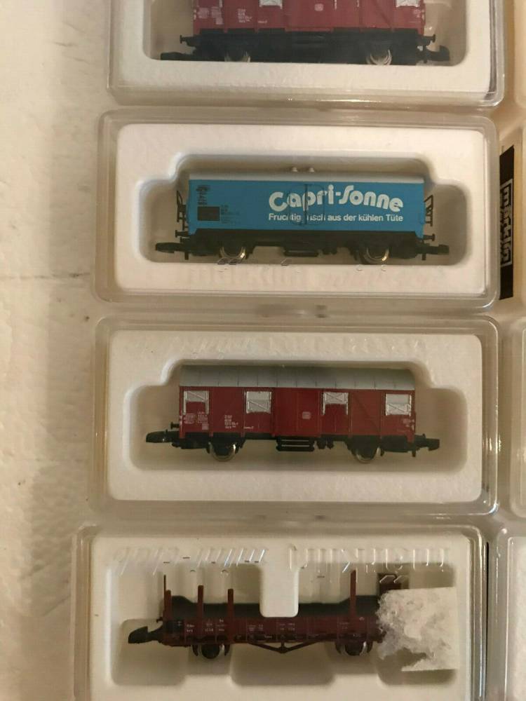 Märklin 12 Güterwagen Spur Z Behälterwagen Originalverpackung  2