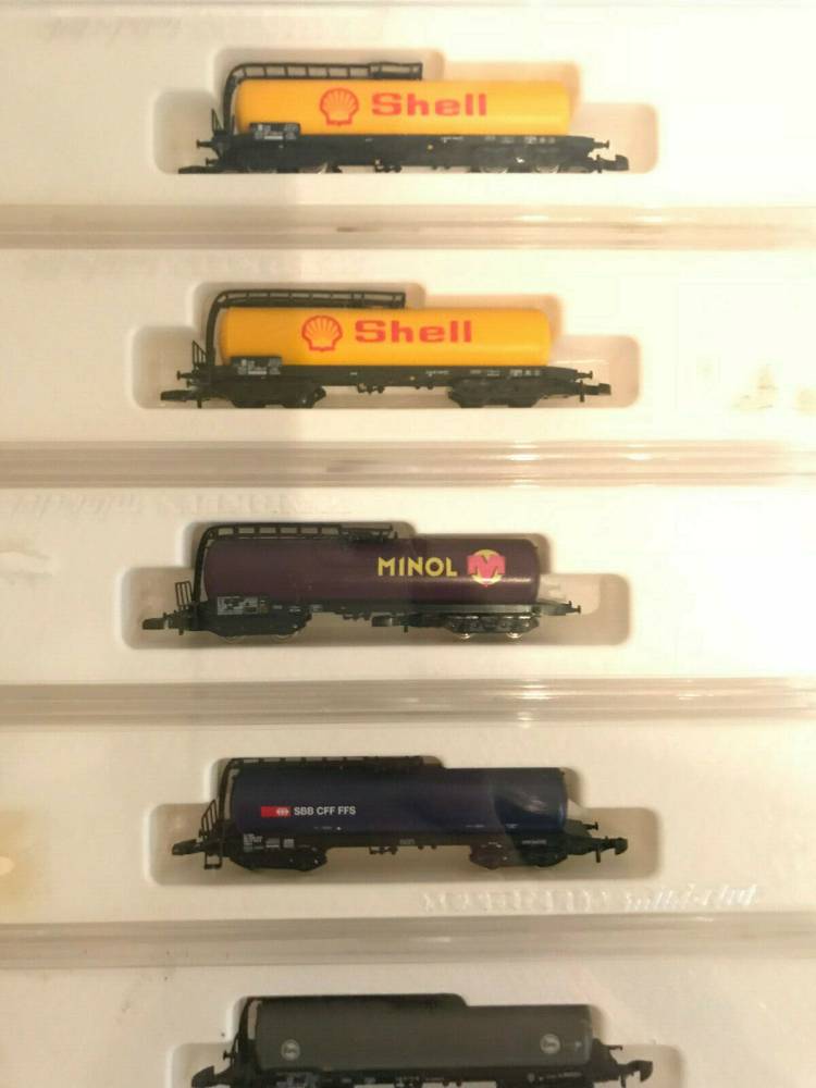 Märklin 5 Tankwagen 4-achsig Shell Minol Spur Z Originalverpackung 1