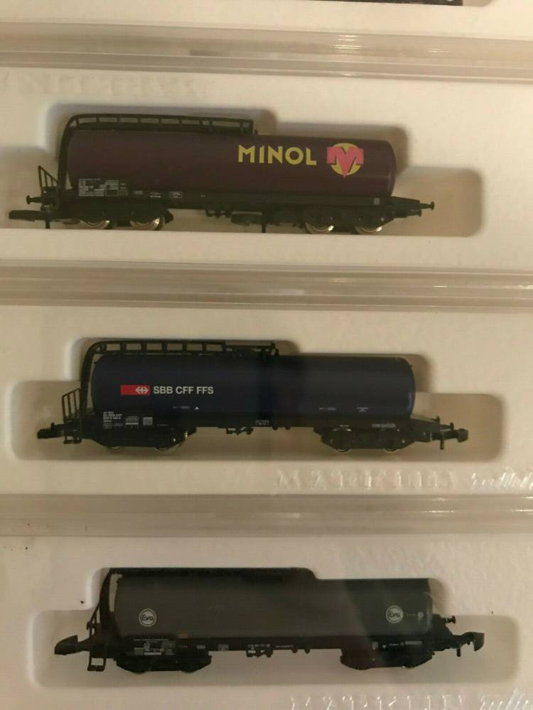 Märklin 5 Tankwagen 4-achsig Shell Minol Spur Z Originalverpackung  2