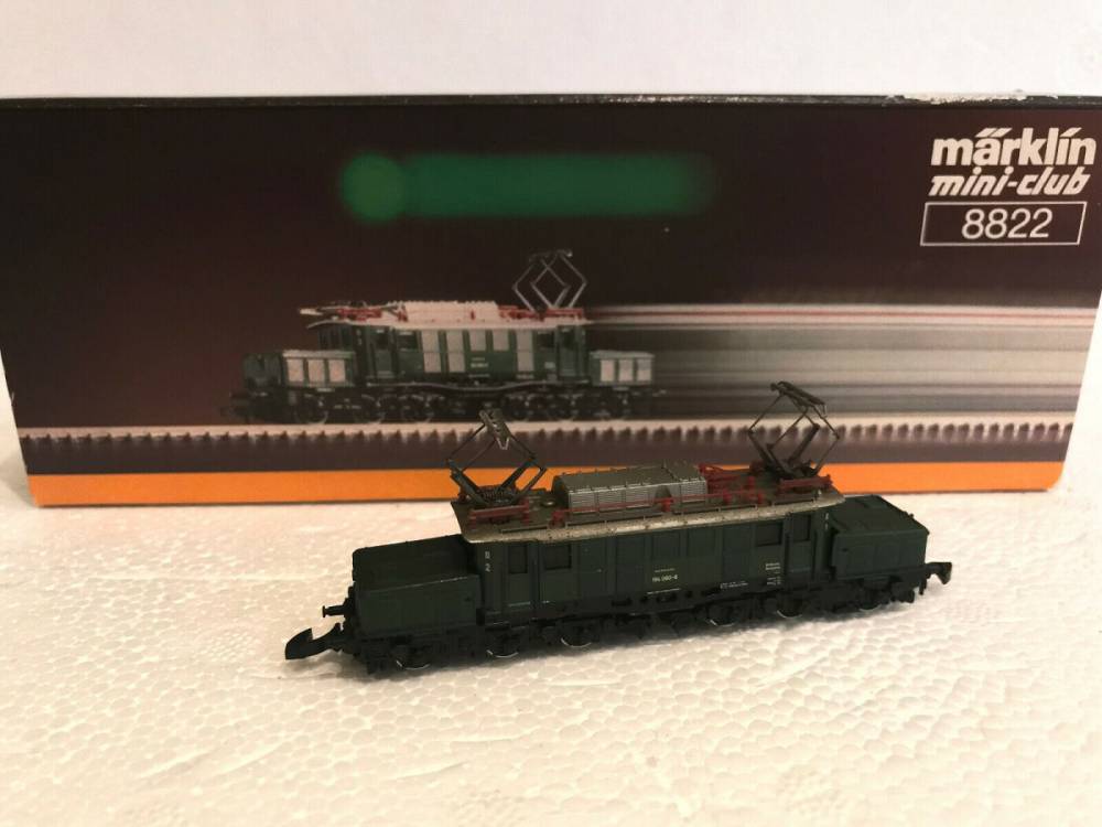 Märklin 8822 E-Lok Krokodil deutsch Spur Z Neuzsutand Originalverpackung 1