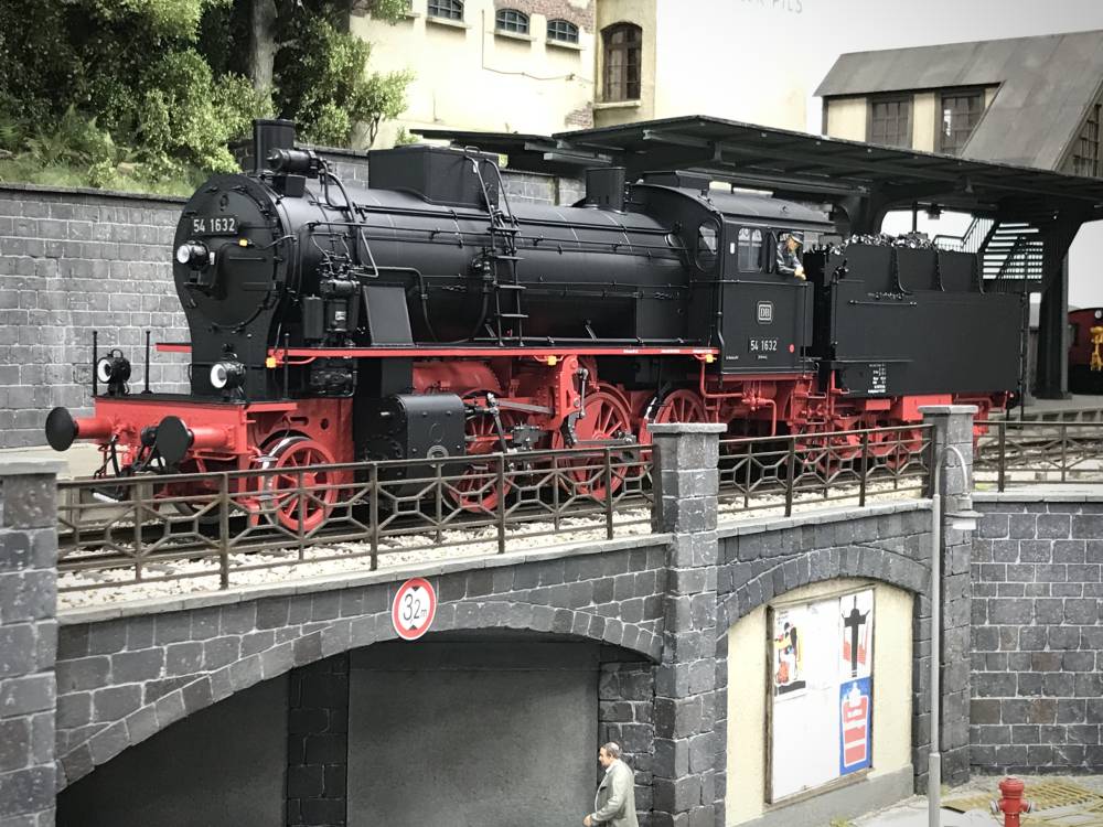 Kiss BR 54 Spur 1 Dampflok 54 1632 digital Sound gealtert OVP für Märklin KM1