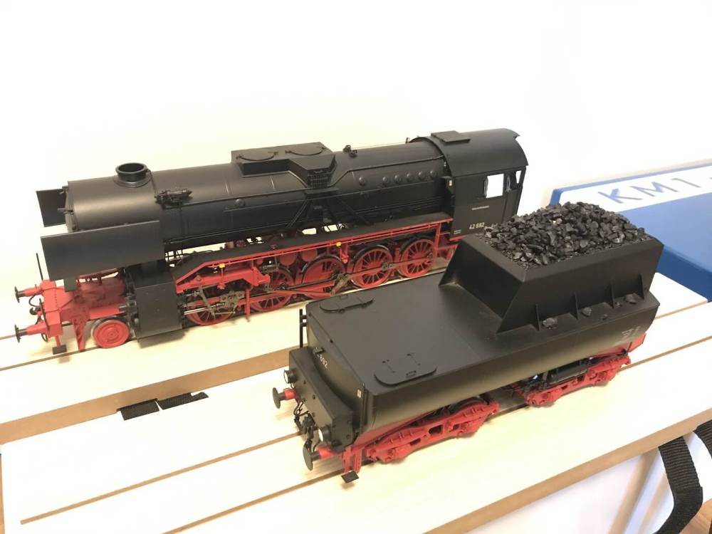 KM1 104201 BR 42 506  Spur 1 Dampflok DRG grau ESU digital Sound wie neu NEM Ausführung BR42