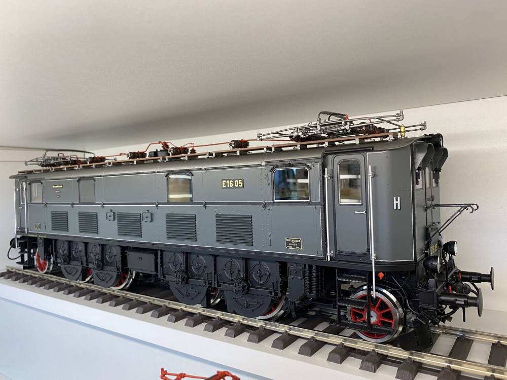 KM1 Spur 1 E-Lok E16 BR116 E 16 digital Sound neu Finescale Ausführung
