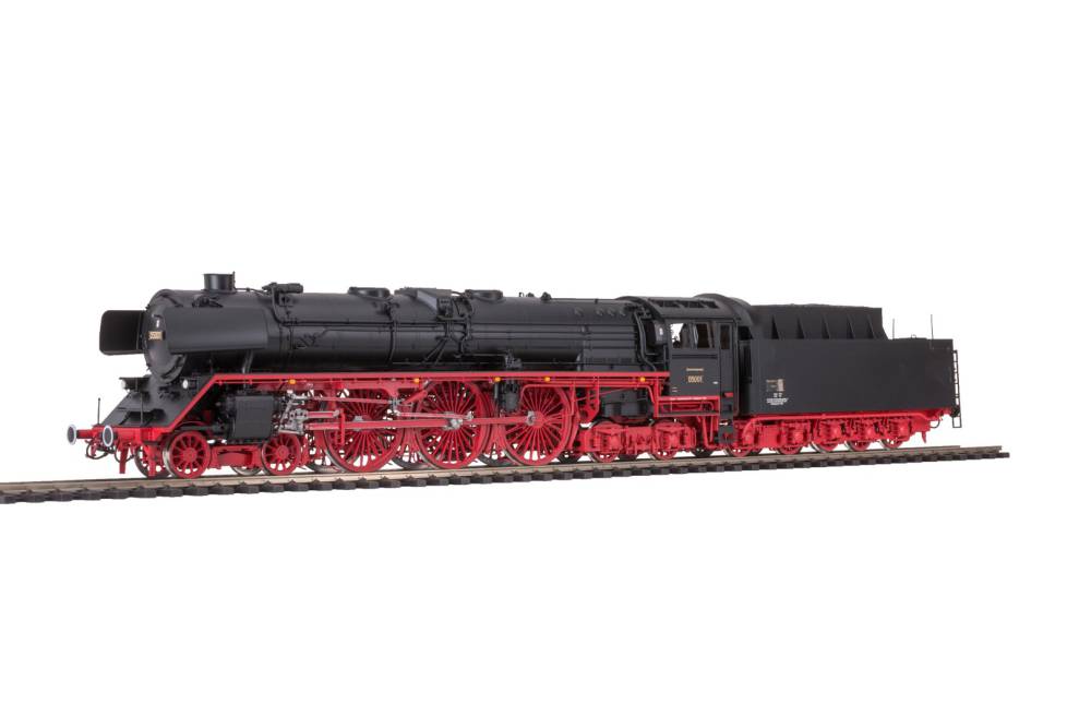 KM1 100508 Spur 1 Dampflok BR05 BR 05 001 DB Epoche IIIa neu mit Originalverpackung NEM