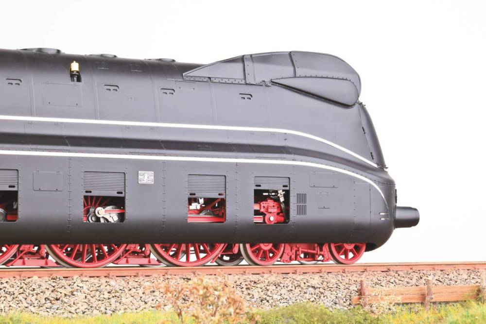 KM1 100101 BR 01.10 Stromlinie Spur 1 Dampflok verkleidet digital Sound  BR 01 1101
