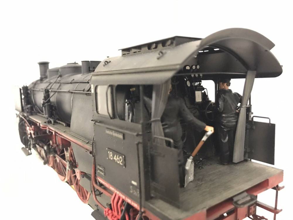 KM1 BR 18.4 Spur 1 Dampflok BR 18 462 Artikelnummer 101843  gealtert von Becasse